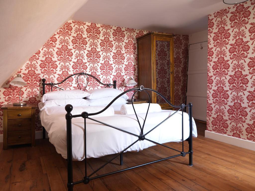 The Bull Hotel Maidstone/Sevenoaks Wrotham Room photo